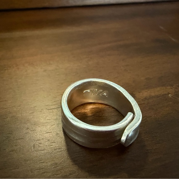 TWA Spoon Ring - Picture 5 of 14